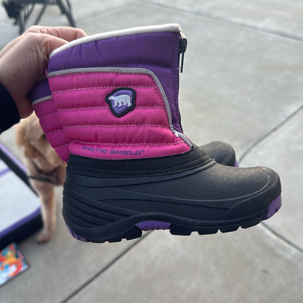 Girls snow boots